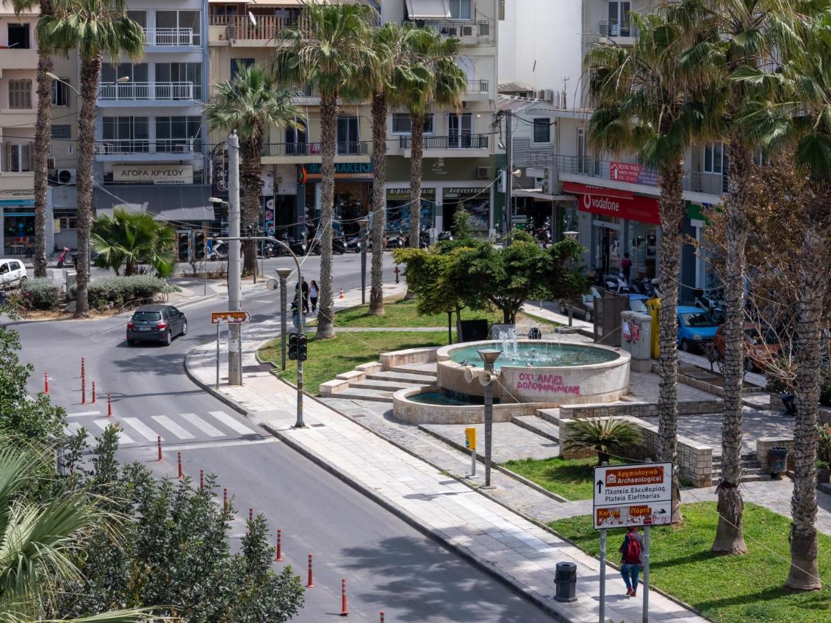Iris Luxury Apartment At The Heraklion Center Exteriér fotografie